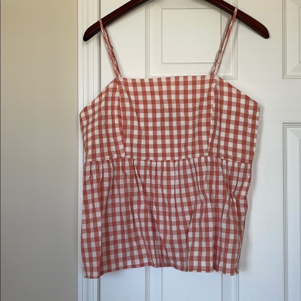 Gingham Sleeveless Peplum Top